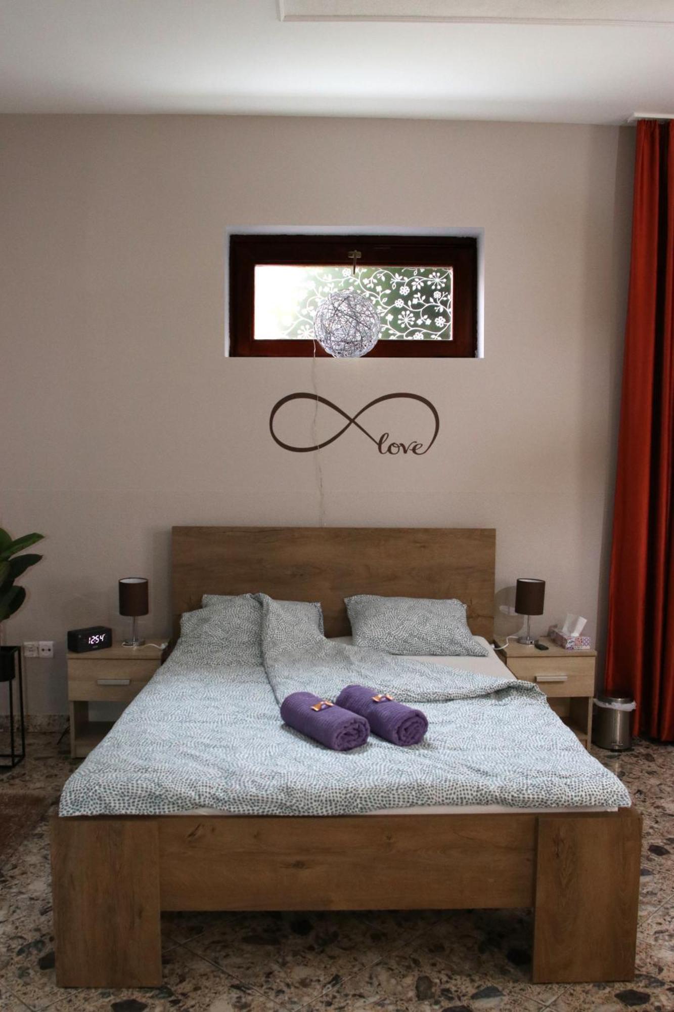 Tulipan Apartman Godollo Bagian luar foto