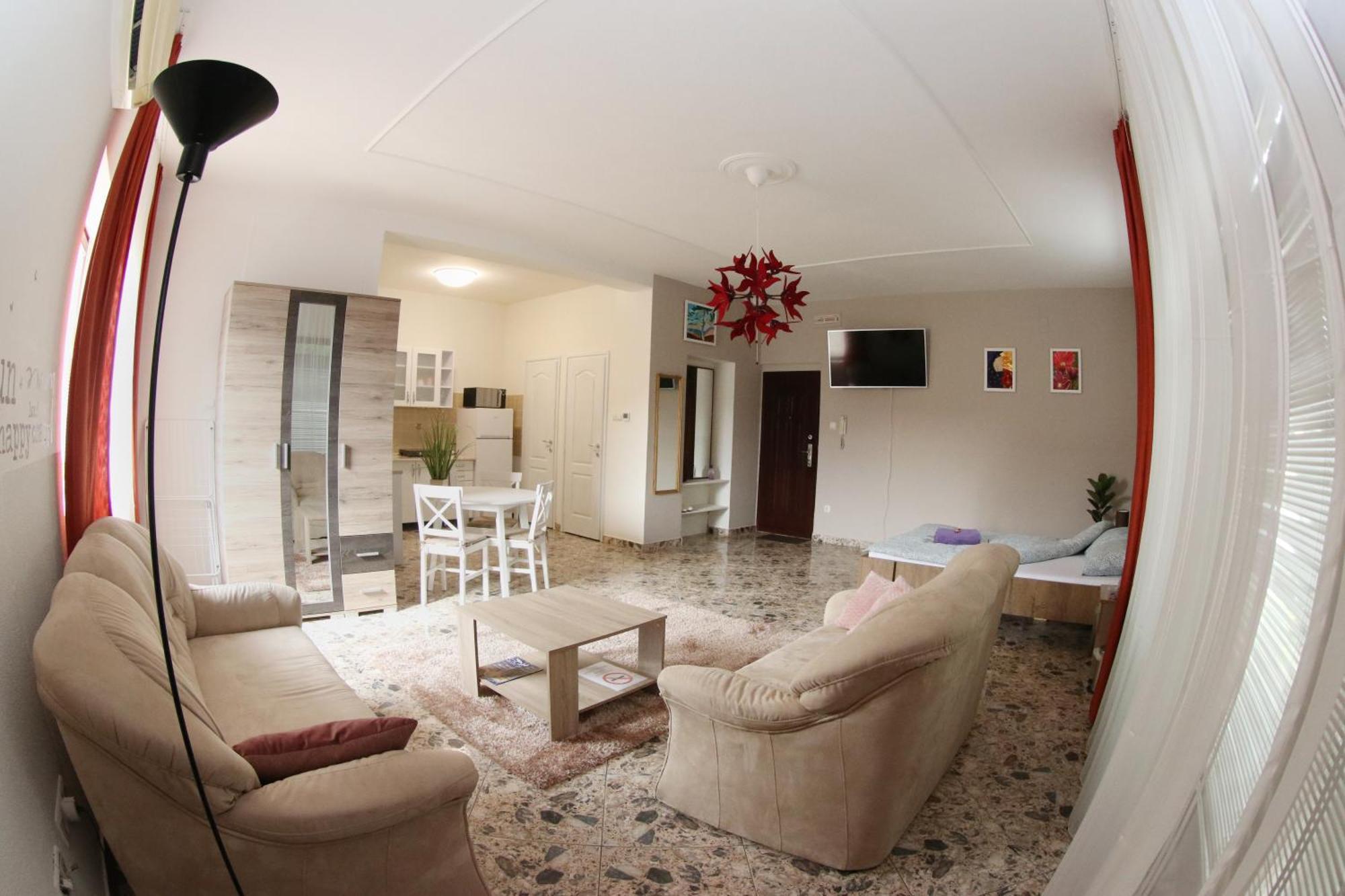 Tulipan Apartman Godollo Bagian luar foto